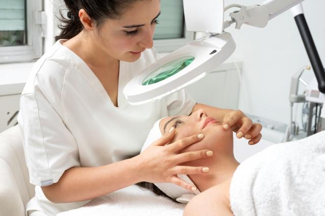 The Best Dermatologists in Dubai for Cosmetic Enhancements